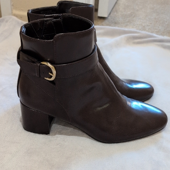 J. Crew Brown Ankle Boots Polished Leather Slip-On - Picture 2 of 5